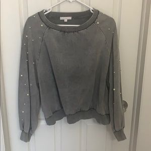 Women’s pearl sleeved sweatshirt